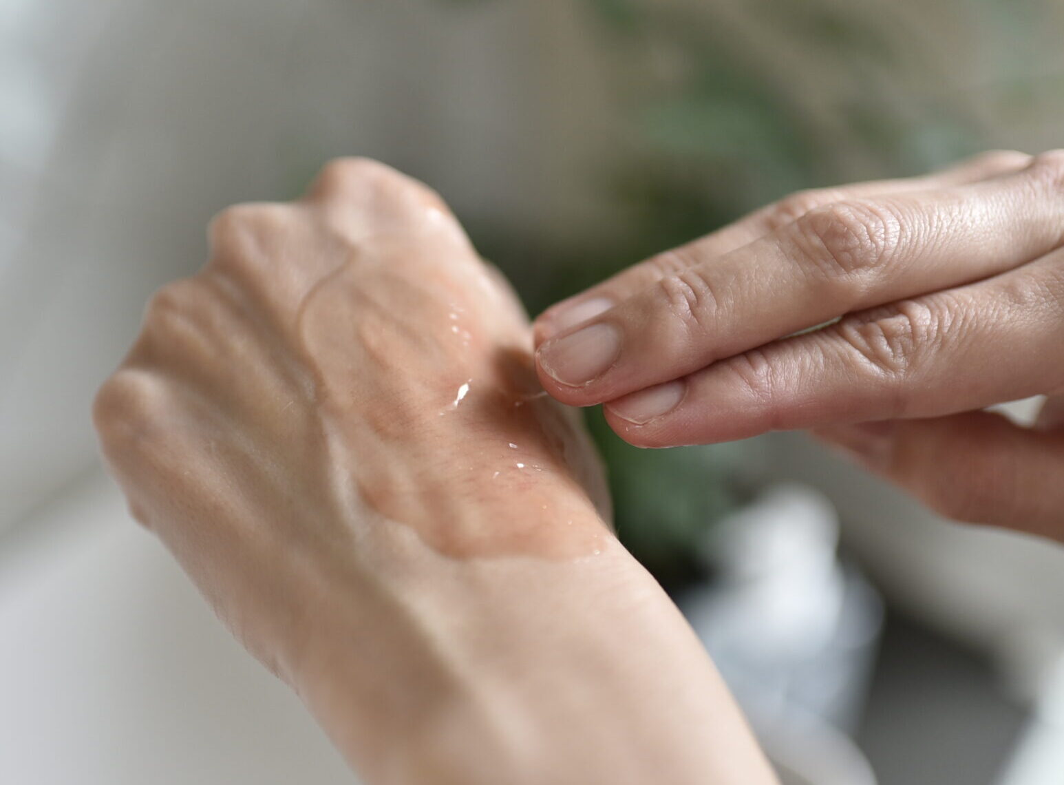 &ourhome クレンジングジェル|しっとりうるおうジェルタイプのクレンジング