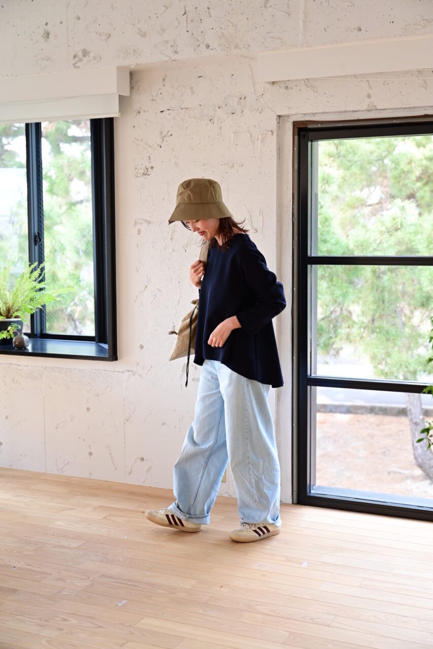 30代　40代　50代　60代　コーデ　ワーママ　通勤　きれいめ　ファッション　ウェア　服　靴　バッグ　セレモニー着回し　公園　アウトドア