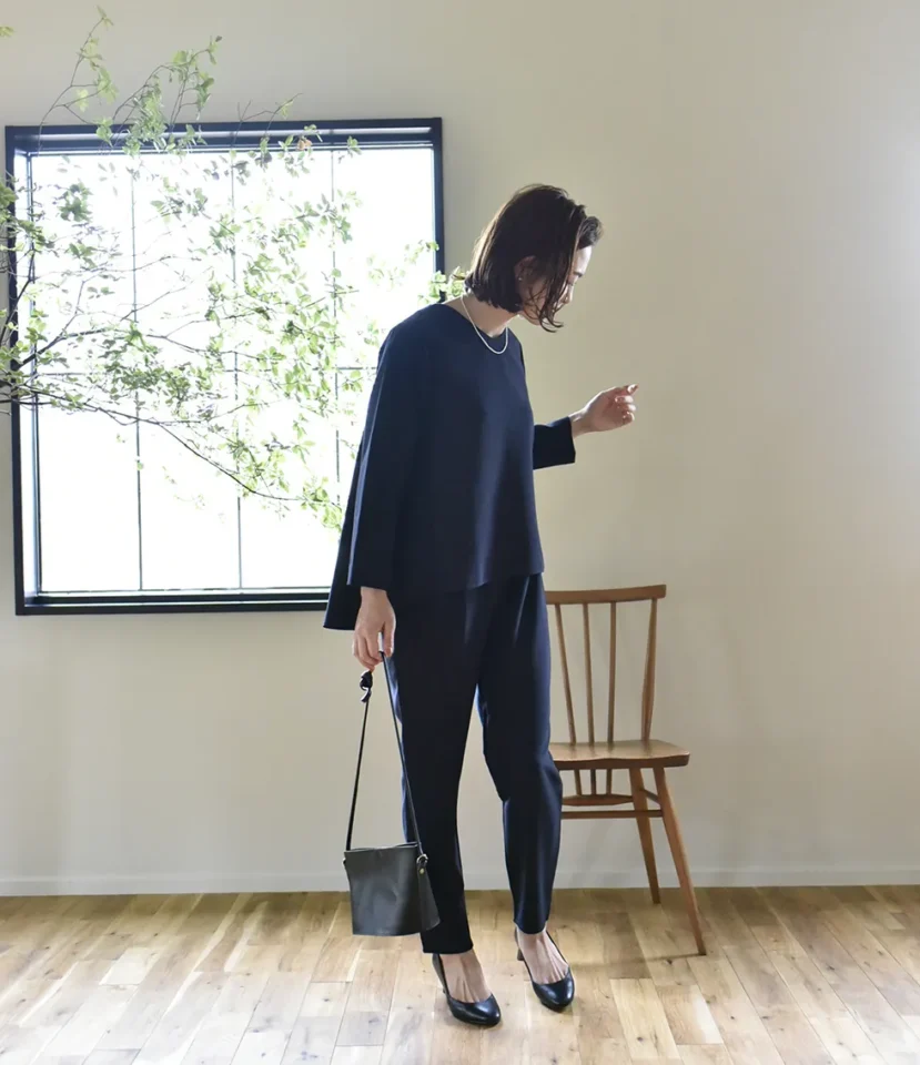 40代　30代　50代　60代　コーデ　ワーママ　セレモニー　きれいめ　ファッション　ウェア　服　セレモニーコーデ　卒業式　入学式　卒園　入園