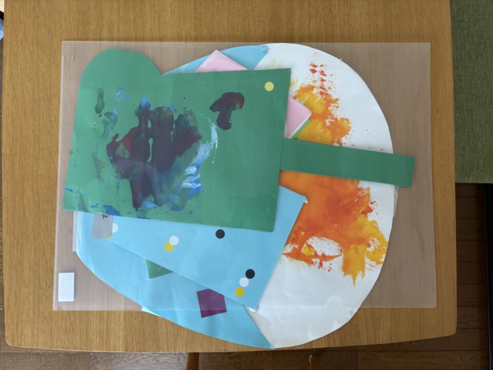 子ども　大きな　作品　整理　収納　