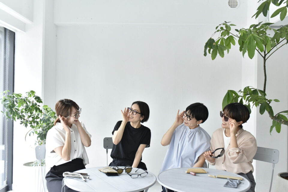 40代,メガネ,座談会,ブルーライトカット,サングラス,老眼鏡,リーディンググラス