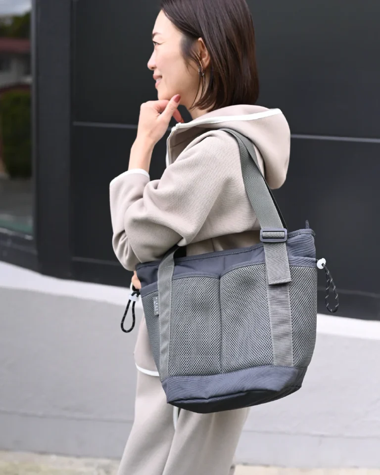メッシュトート